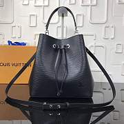 Forubags LV LOCKME BUCKET M54366 - 1