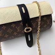 Forubags Louis Vuitton M44158 LV Glasses Case Epi leather and Monogram canvas Banane - 4