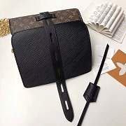 Forubags Louis Vuitton M43903 LV Glasses Case Epi leather and Monogram canvas Banane - 4