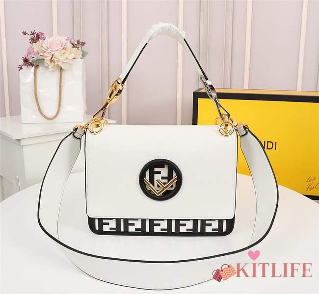 forubags FENDI KAN I LOGO handbag white - 1