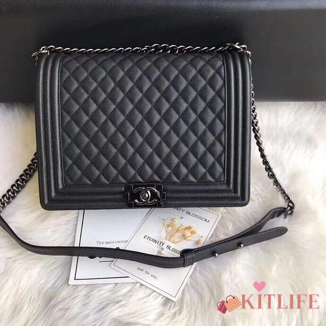 Forubags Chanel 30cm Le Boy Caviar bag gun black hardware - 1