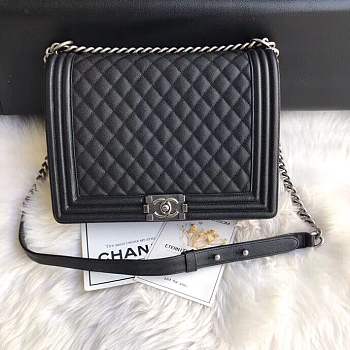 Forubags Chanel 30cm Le Boy Caviar bag silver hardware