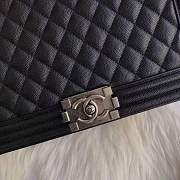 Forubags Chanel 28cm Large Boy Caviar Handbag silver hardware - 4