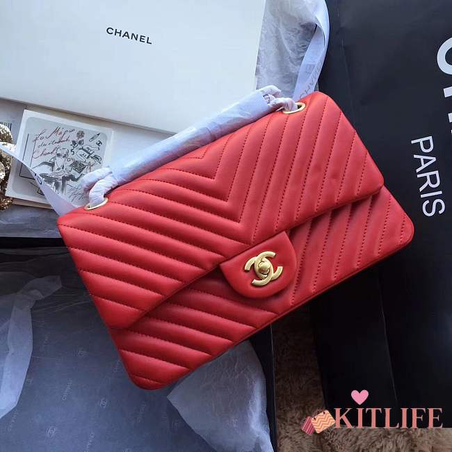 Forubags Chanel Chevron flap bag red lambskin gold metal medium  A01112  - 1