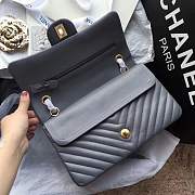 Forubags Chanel Chevron flap bag gray lambskin gold metal medium  A01112  - 4