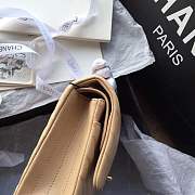 Forubags Chanel Chevron flap bag Apricot lambskin gold metal medium A01112 - 2