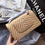 Forubags Chanel Chevron flap bag Apricot lambskin gold metal medium A01112 - 3