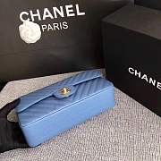 Forubags Chanel Caviar calfskin flap bag light blue gold metal medium 1112 - 5