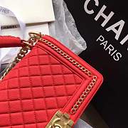 Forubags Chanel red Quilted Boy Bag 25cm with Top Handle - 6