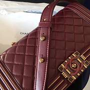 Forubags Chanel Boy Bag Lambskin with handle burgundy - 5