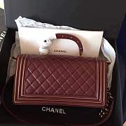 Forubags Chanel Boy Bag Lambskin with handle burgundy - 2