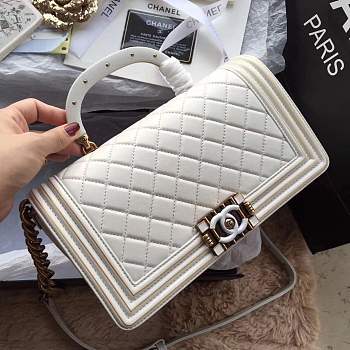 Forubags Chanel Boy Bag Lambskin with handle white