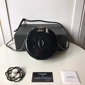 Forubags Chanel Owl hanging small round bag imported lacquer leather 