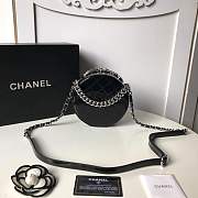 Forubags Chanel Owl hanging small round bag imported lacquer leather  - 3