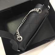 Forubags CHANEL New summer 2019 Rhombohedral bag S0574# black - 4