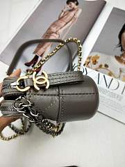 Forubags-7 Chanel Gabrielle Mini bag V Lattice 94505# - 4