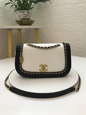 Forubags Chanel Flap Bag Lambskin, Grained Calfskin & Gold-Tone Metal  AS0371 White