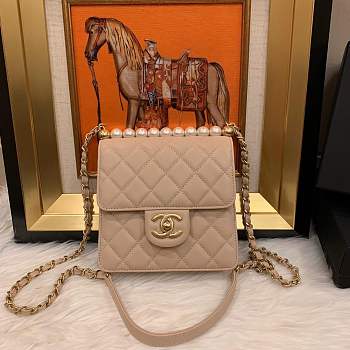 Forubags Flap Chanel Lambskin, Imitation Pearls & Gold-Tone Metal AS0584 Beige