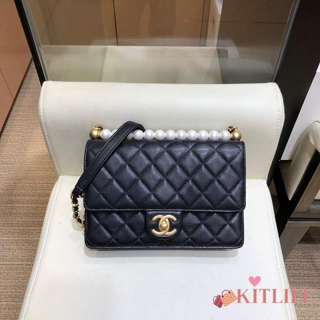 Forubags Chanel Flap Bag Lambskin, Imitation Pearls & Gold-Tone Metal Black AS0585 B00374 94305 - 1