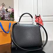 Forubags Louis Vuitton GRENELLE MM M53691 - 3