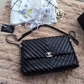 Forubags Chanel Quilted Black flap shoulder bag