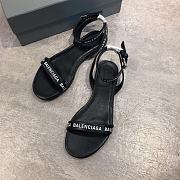 Forubags Balenciaga Slippers Balck & blue &pink&white - 5