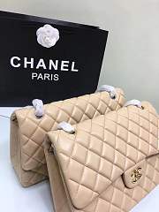 Forubags Chanel 30CM Jumbo lambskin Double Flap in beige with gold/silver hardware - 3