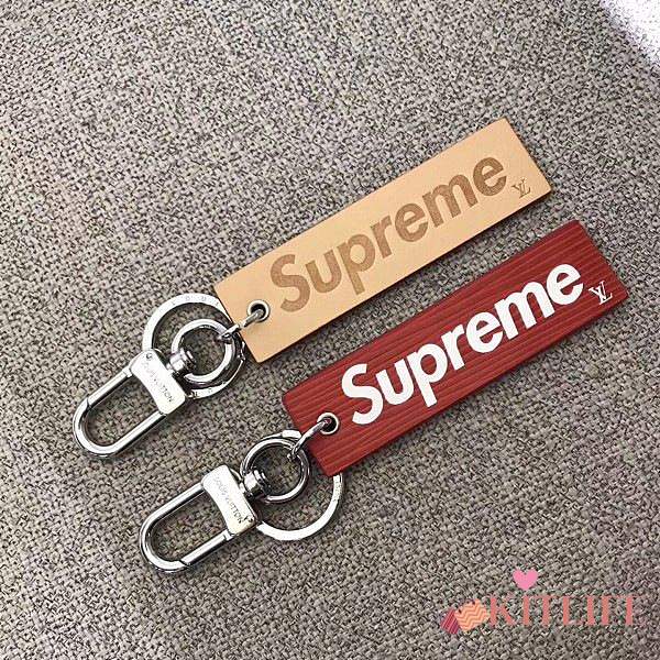 Forubags Louis Vuitton Superme Key Ring 3801 - 1