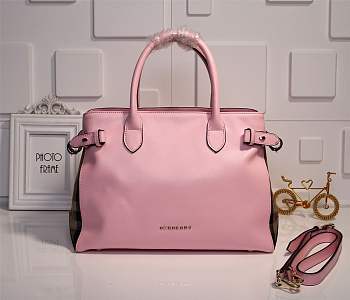 Forubags Burberry The Banner hand bag 34cm pink