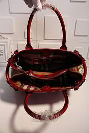 Forubags Burberry The Banner hand bag 34cm Red - 5