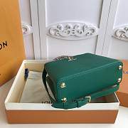 Forubags Louis Vuitton Capucines BB  Python Shoulder green Bag N95384  - 3
