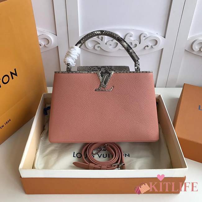 Forubags Louis Vuitton Capucines Python Shoulder pink Bag 31cm - 1