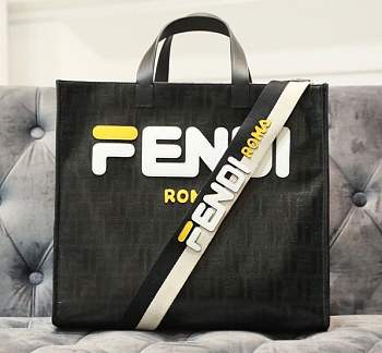 2019Fendi FF shopping bag black