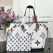 Forubags Louis Vuitton Neverfull MM Handbag - 1
