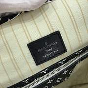 Forubags Louis Vuitton Neverfull MM Handbag - 2