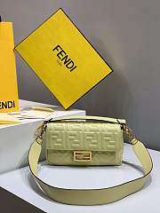 Forubags 2019 Fendi BAGUETTE Lambskin Leather medium Pale Yellow  - 4