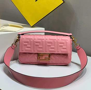 Forubags 2019 Fendi BAGUETTE Lambskin Leather medium pink