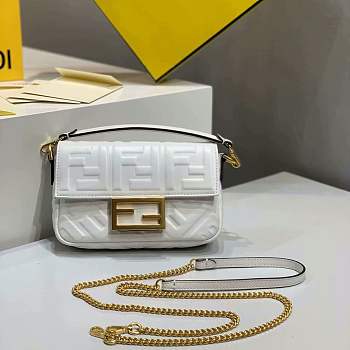 Forubags 2019 Fendi BAGUETTE Lambskin Leather small white