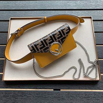 Forubags Fendi Belt Bag yellow