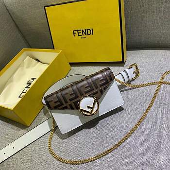 Forubags Fendi Belt Bag white