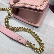 Forubags Chanel Cavior boy Bag 25cm With Top Handle pink - 5