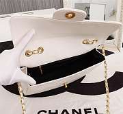 Forubags Chanel Shoulder bag Gold double C lock 30*21*8cm white - 6