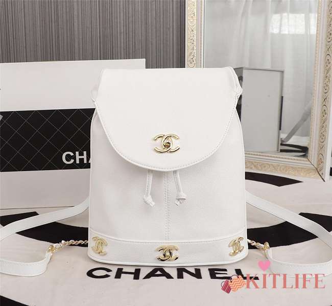 Forubags Chanel Double C backpack,Cowhide, 26*23*10cm,white - 1