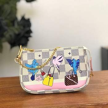 FORUABGS LV MINI POCHETTE ACCESSOIRES M64451