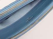 Chanel Classic Clutch with Chain Grained Calfskin & Gold-Tone Metal light blue A82527  - 3