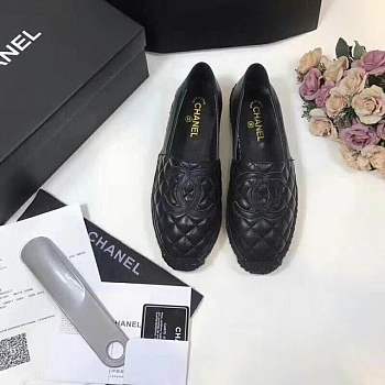 FORUABGS CHANEL LAMBSKIN FLAT SHOES BLACK