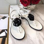 Chanel Camellia sandals Size 35-40 white - 6