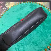Forubags Gucci Quilted leather small shoulder bag Style ‎541051 0YKMT 1060 black - 6