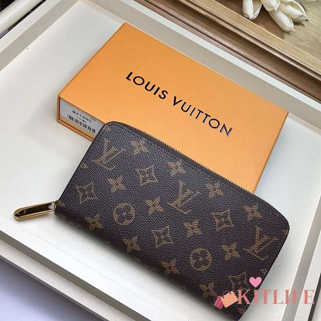 FORUABGS LOUIS VUITTON ZIPPY WALLET M41895 Fuchsia - 1