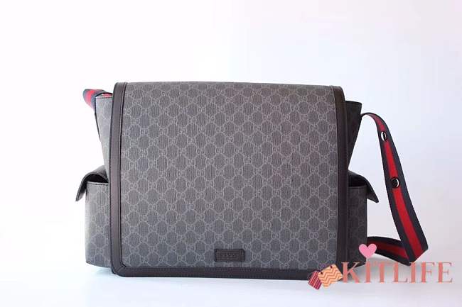 Gucci GG Supreme diaper bag Style ‎495909 K5RLN 1095 - 1